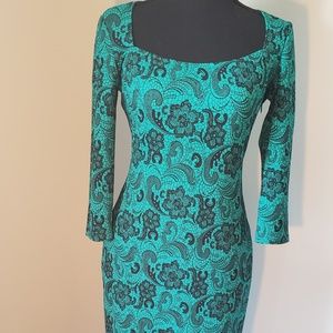 Green lace print dress